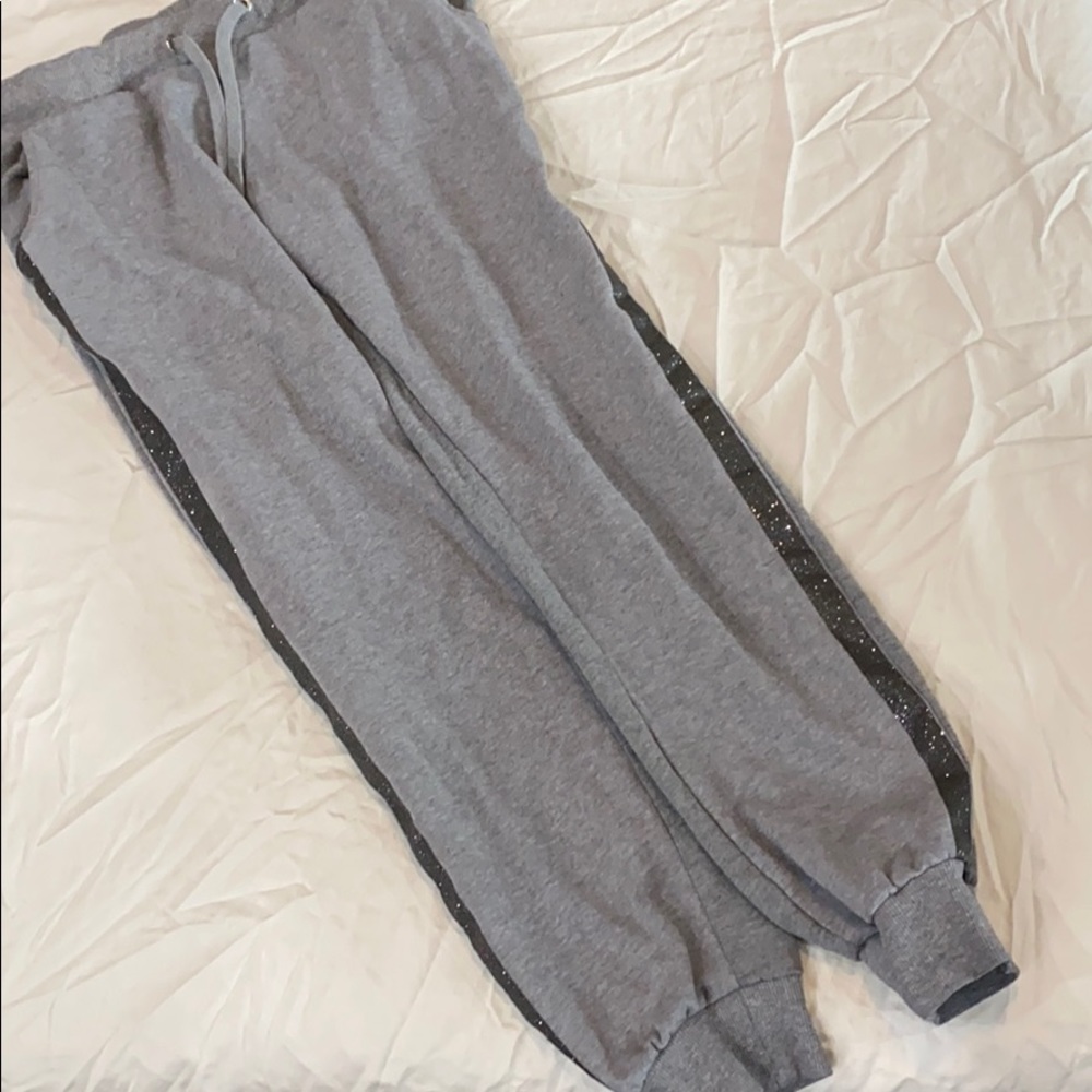 Guess Sweat pants